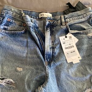 Zara jeans never worn. Tags on size 10